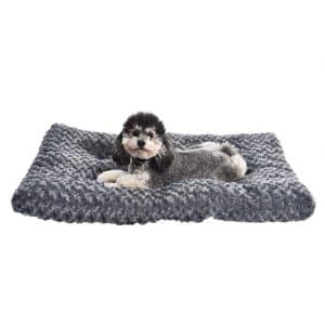 AmazonBasics Plush Dog Pet Bed Pad